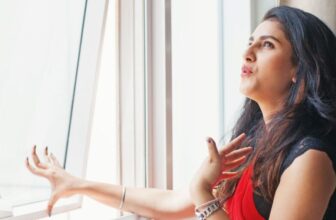 Tips for Applying Makeup in Hot Weather