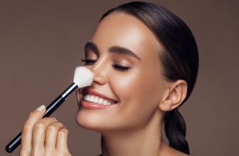 How Can You Make Your Makeup Stay Put During Humid Weather?